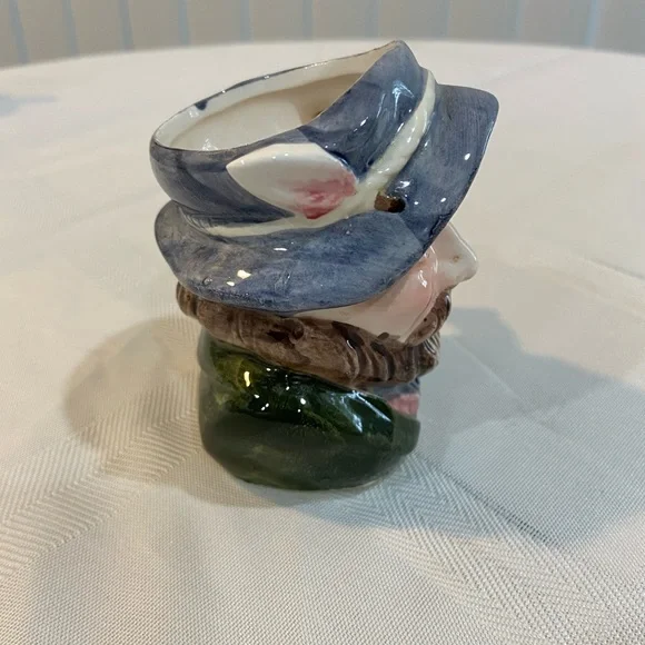 VINTAGE TOBI SM CUP 2 1/2 inches tall - Picture 6 of 6